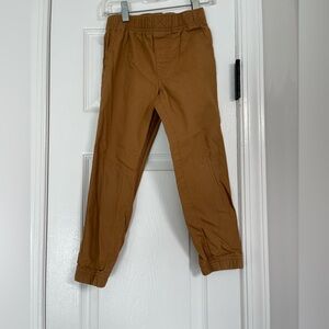 Boys Carter’s brown pants Size 5T